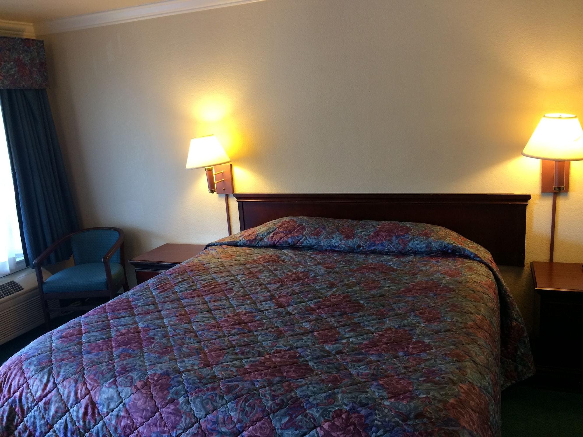 Oak 3* Palo Alto